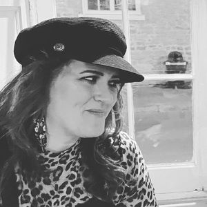 Meet your Posher, Jocelyne